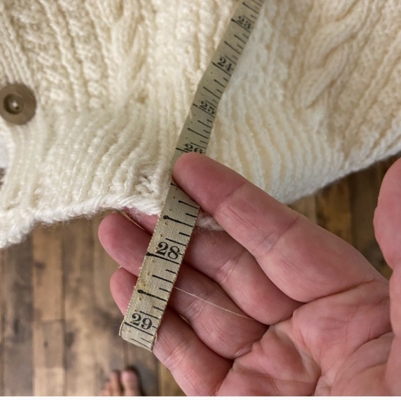 Chunky Hand Knit Wool Cardigan Cream - Picture 7 of 7